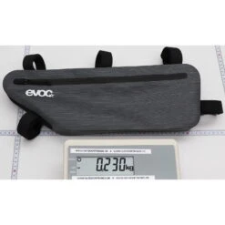 EVOC Frame Pack WP M - Rahmentasche 11 EVOC Frame Pack WP M - Rahmentasche -Trangian Verkaufe evoc frame pack wp m rahmentasche evo 102807131 10